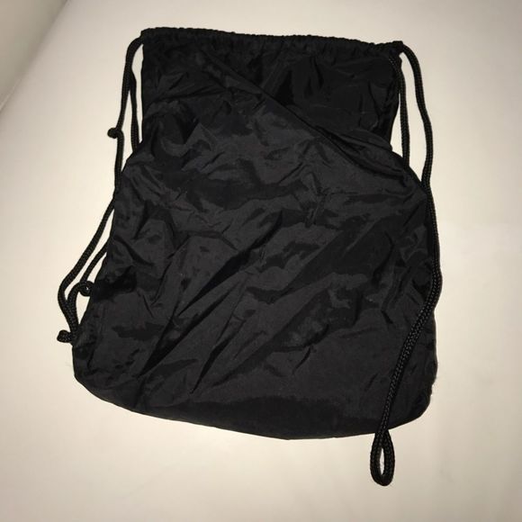 Black Nike drawstring bag - Picture 2 of 2
